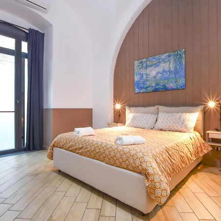 1 Bedroom Gorgeous In Сasa de vacaciones Catania
